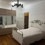 Maison De Maitre Dans Un Village A La Campagne