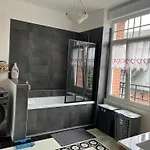 Maison De Maitre Dans Un Village A La Campagne Willa *